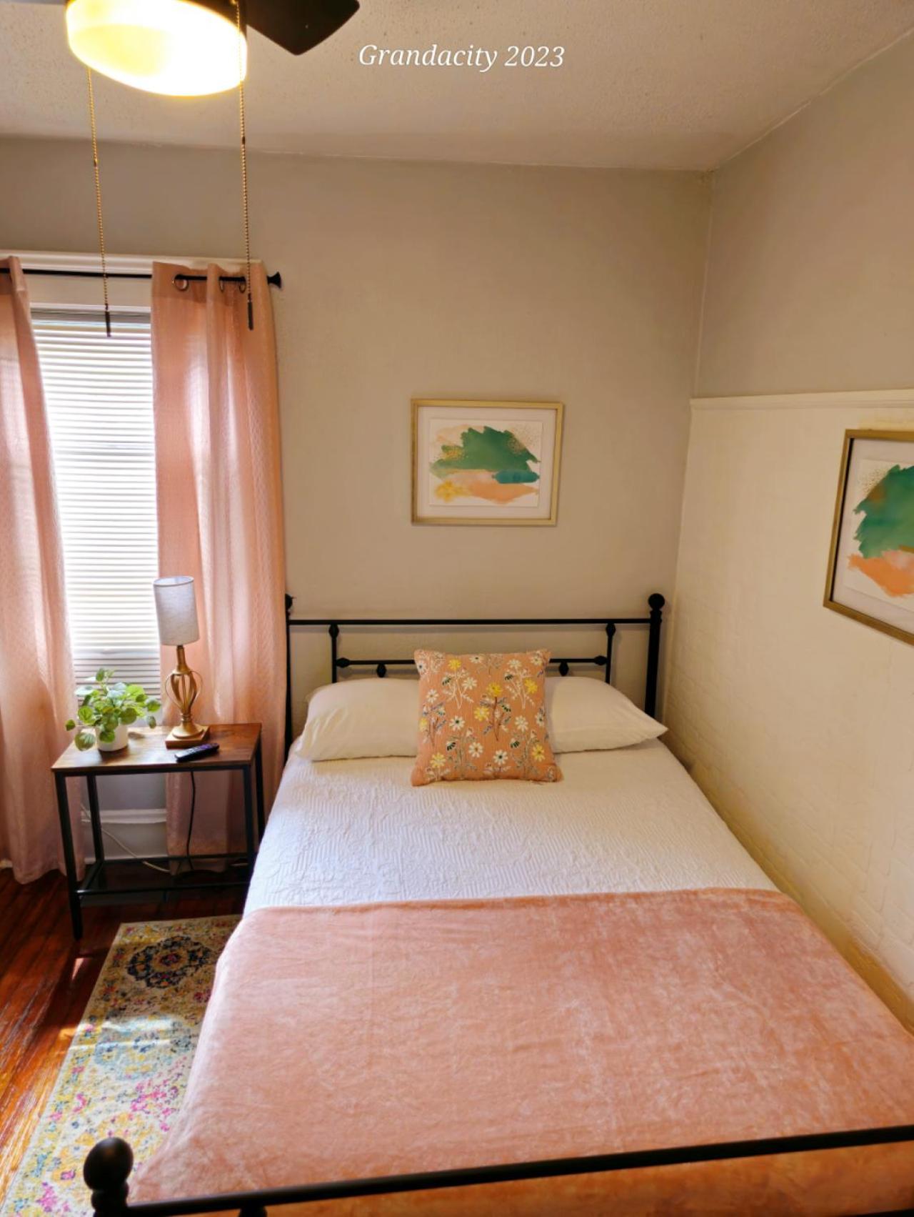 Lovely! Near Cleve Clinic/Uh/Cwru/Dwntwn W/Porch Βίλα Κλίβελαντ Εξωτερικό φωτογραφία